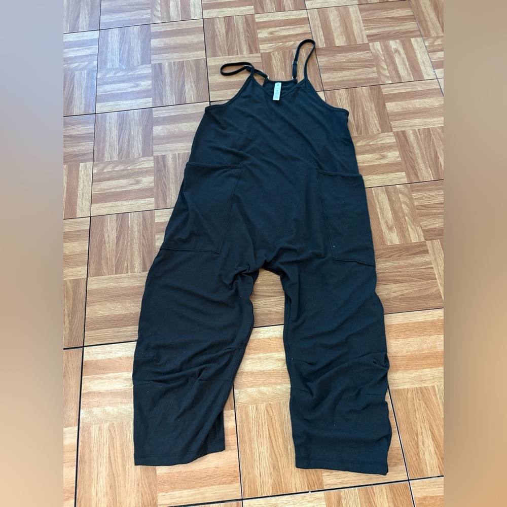Stylish girls jumpsuit (Never worn)